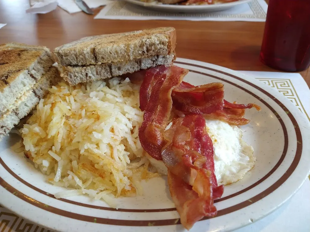 2 Eggs Hash Browns